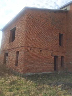 Будинок (не закінчене будівництво)