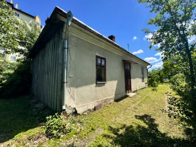 Добра ціна на будинок в м.Стрий з земельною ділянкою 8.5 сот