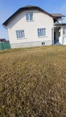 Продається будинок +45сотих землі!!