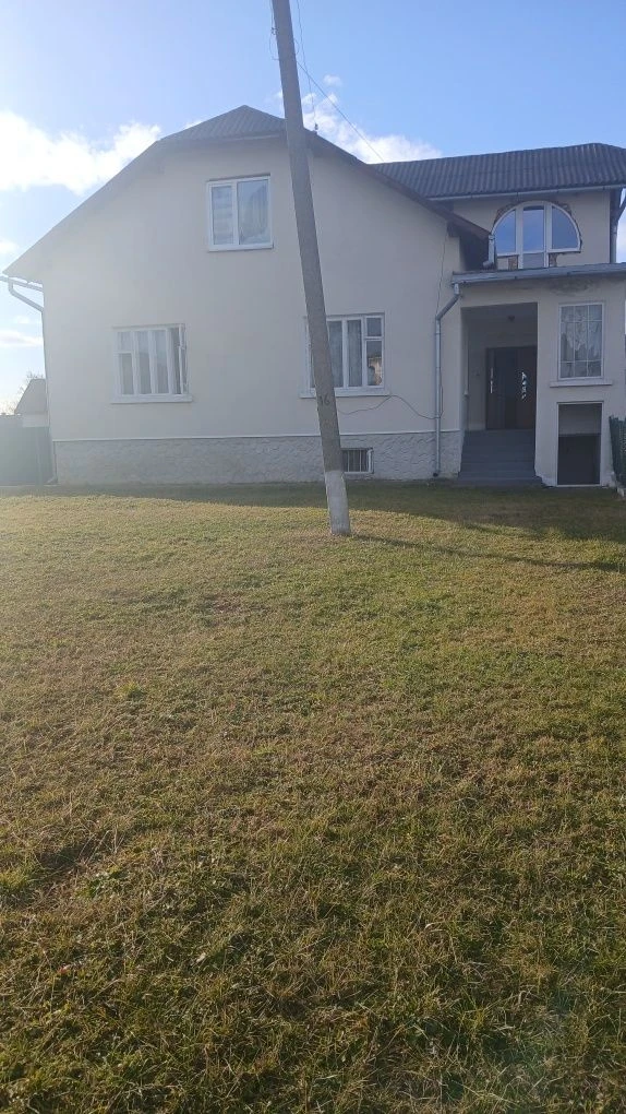 Продається будинок +45сотих землі!!