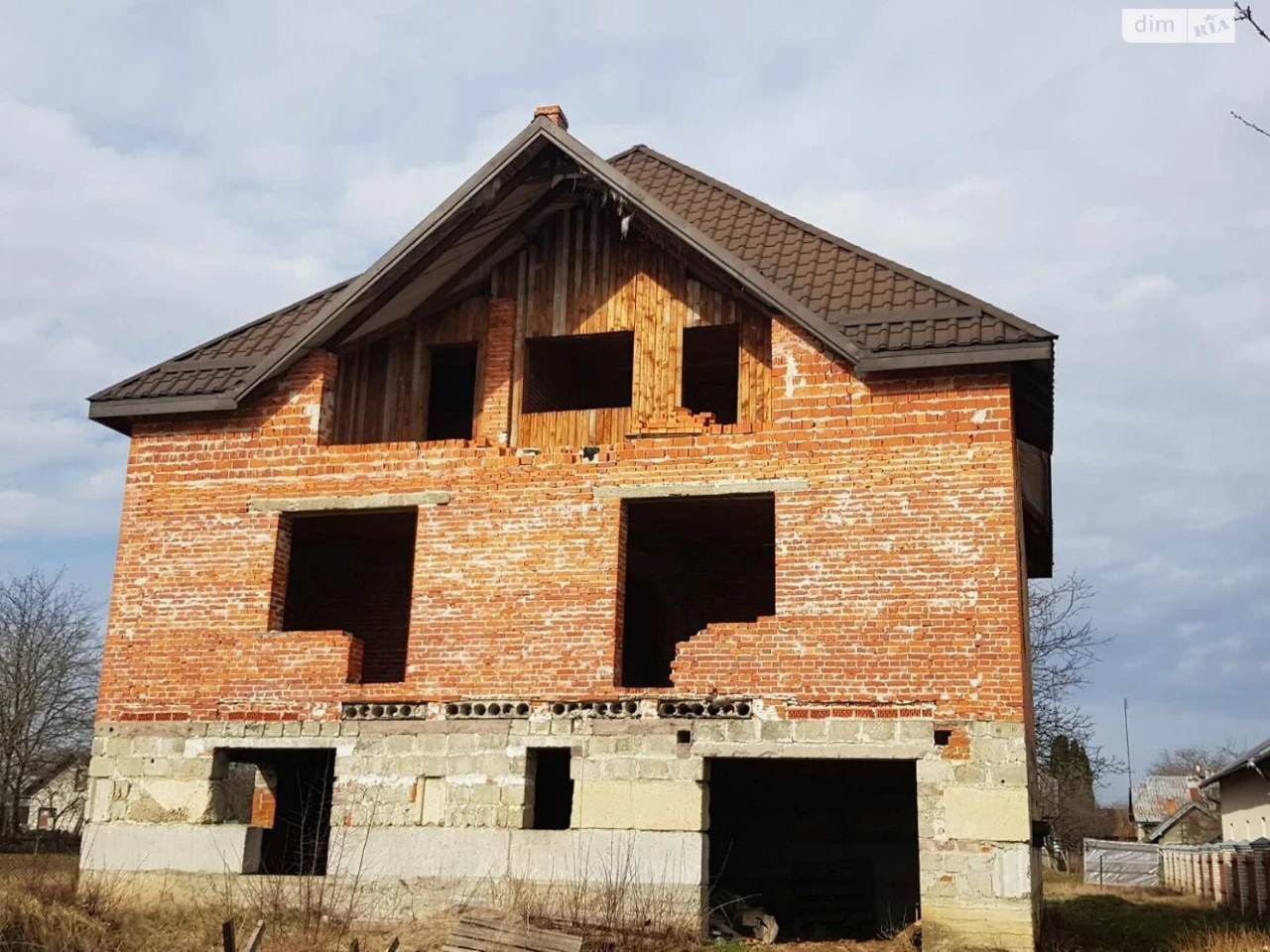 Продаж Дім