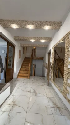 Продається будинок у центрі міста Стрий