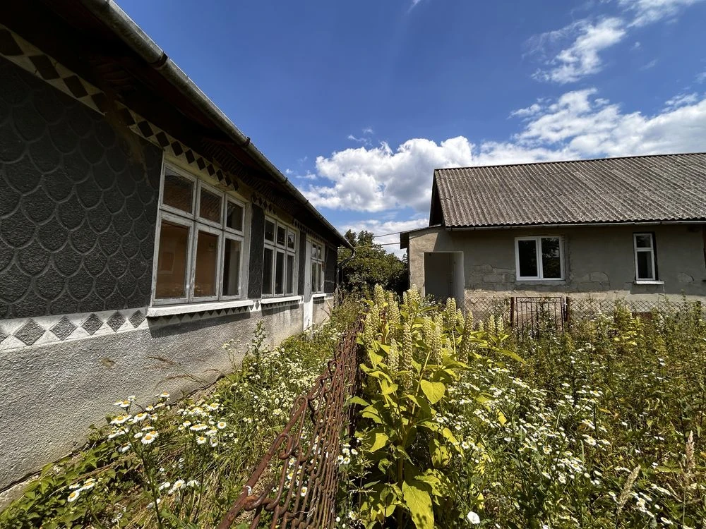 Продаж будинку в центрі с. Піщани | 10 км до м. Стрий