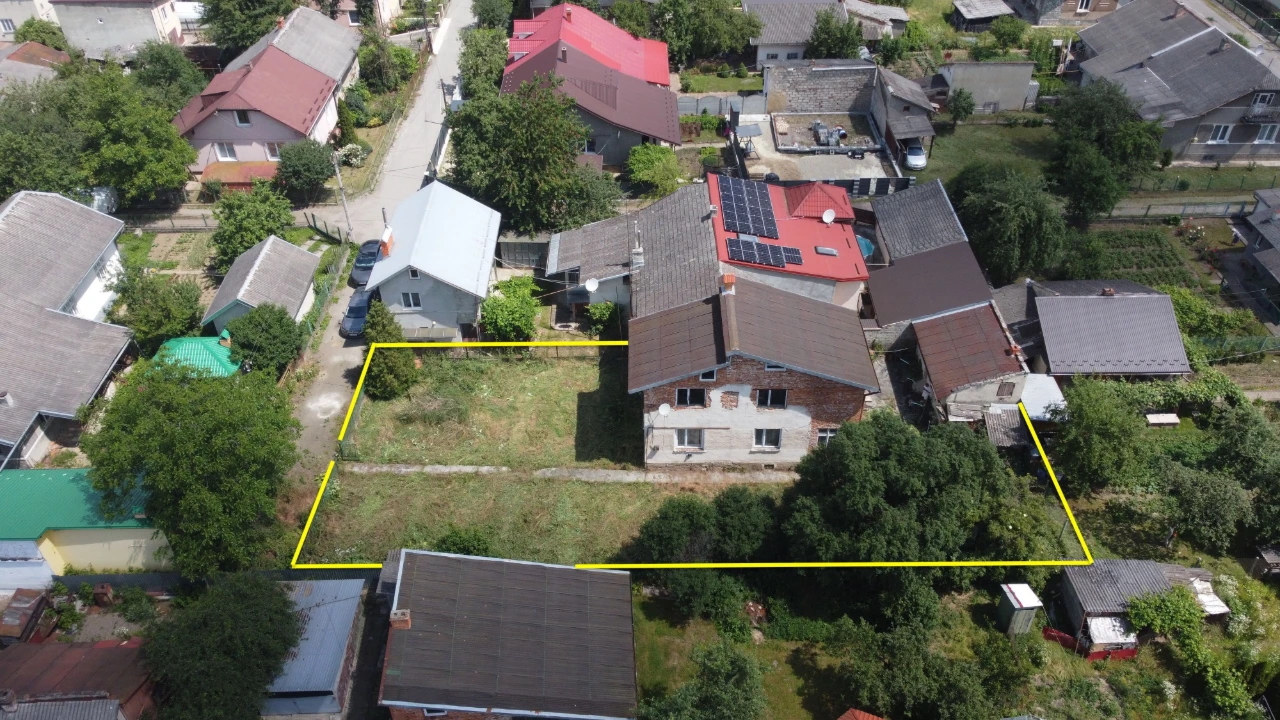 Продається цегляний будинок у місті Стрий (Новий Світ, біля