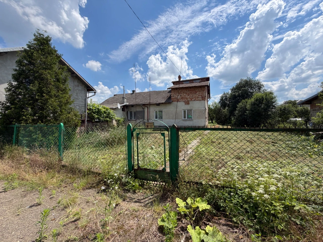 Продається цегляний будинок у місті Стрий (Новий Світ, біля