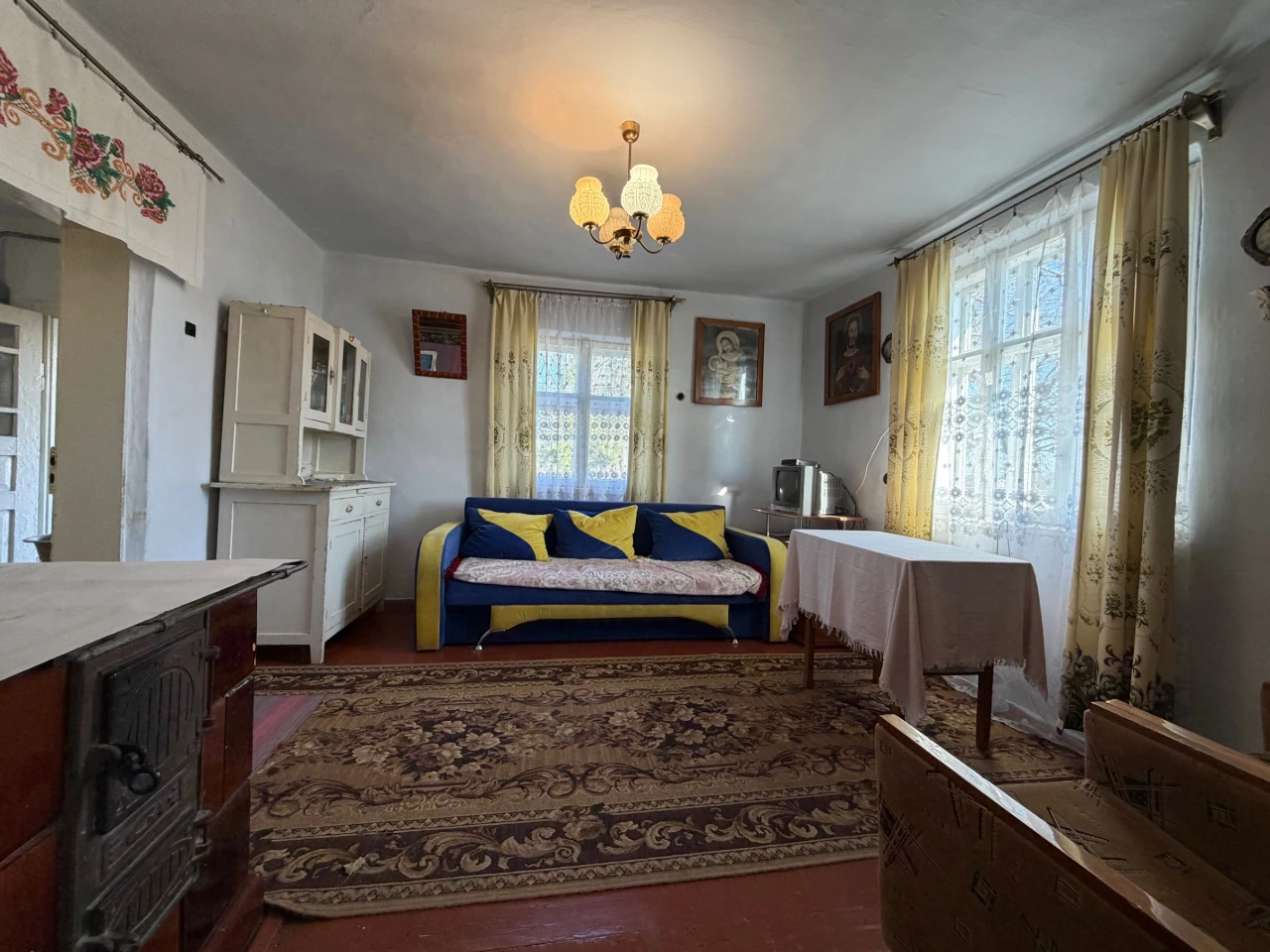 Продаж цегляного будинку неподалік міста Стрий (14км).