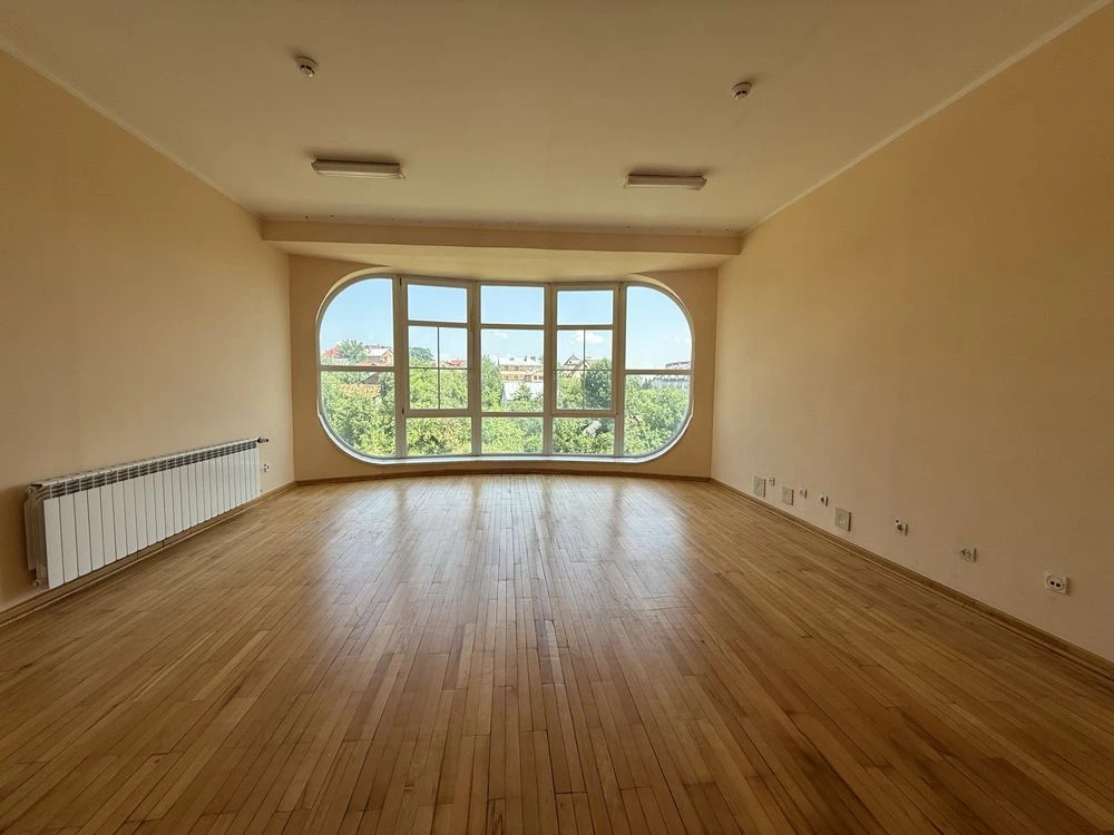 продаж будинку в Трускавці 2500 м