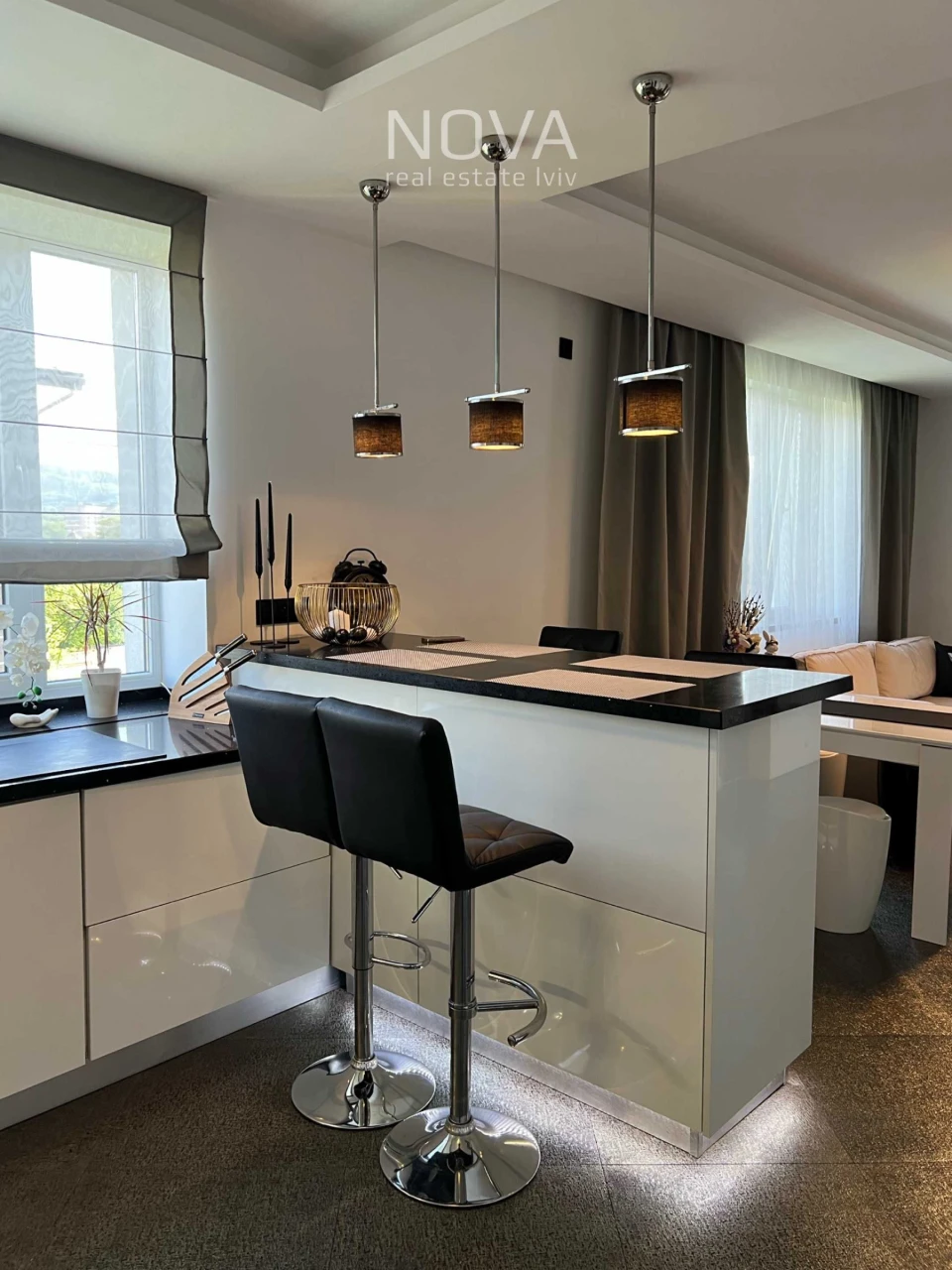 Продаж затишного будинку 274 м в м. Трускавець на вул. Лесі