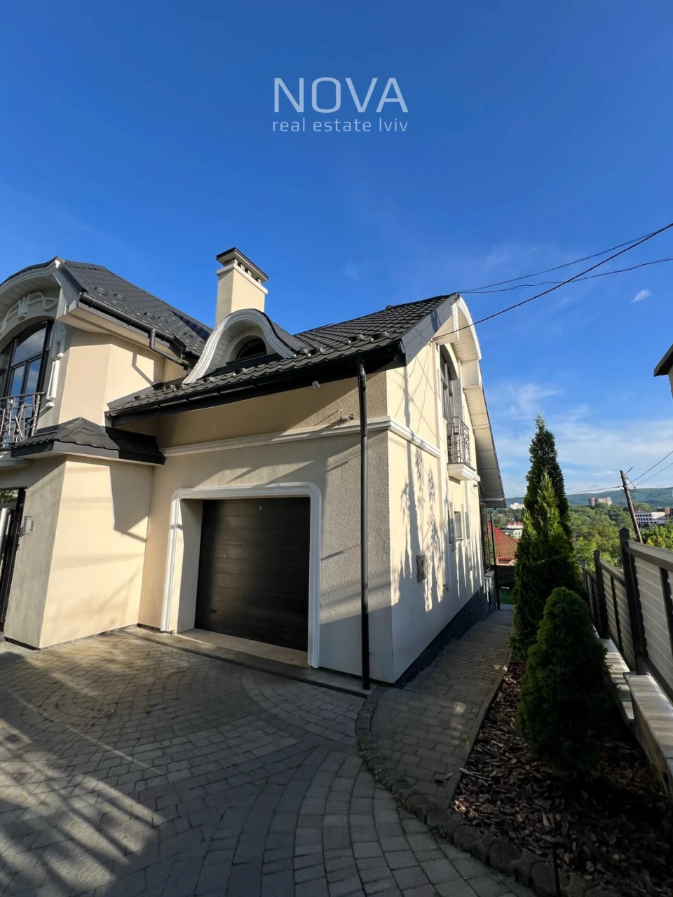 Продаж затишного будинку 274 м в м. Трускавець на вул. Лесі