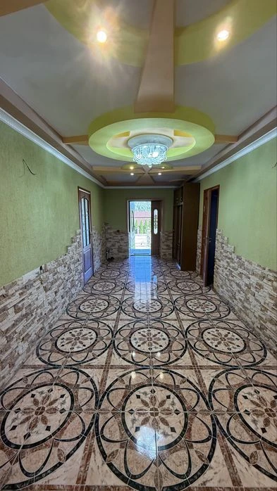Будинок з ремонтом у Турка | 275 м² | 30 соток | заходь і жи