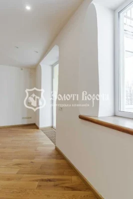 Продажа: Трехкомнатная квартира 150.9 м², Академика Киприанова в