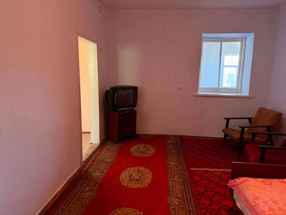 Продаж будинку біля центру міста , 3 кімнати,