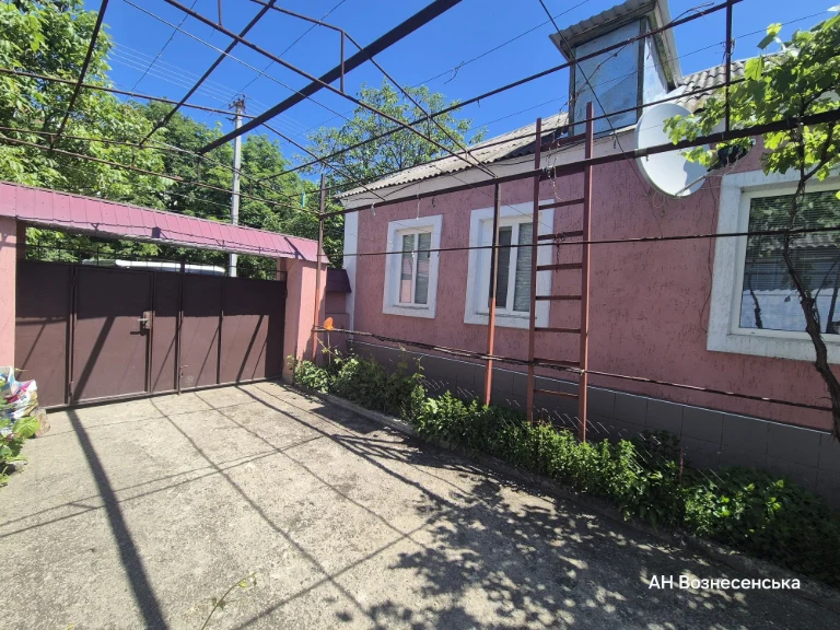 Будинок на 3 районі