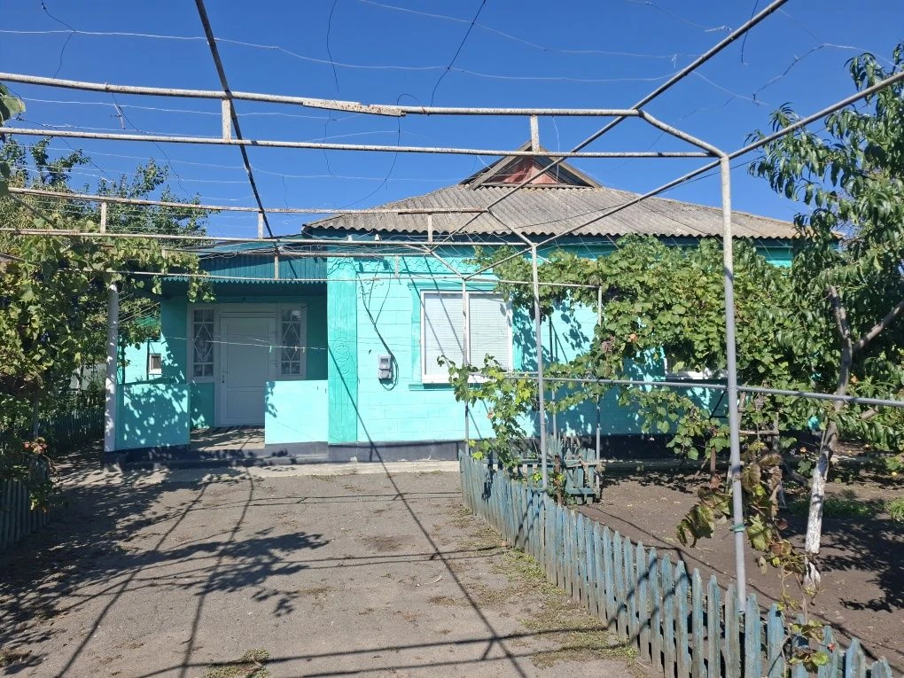 Будинок в смт ВРАДІЇВКА