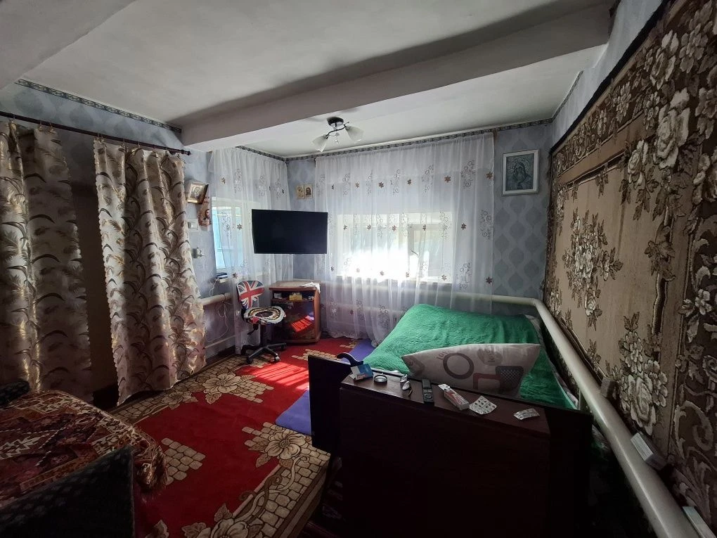 Будинок в смт ВРАДІЇВКА