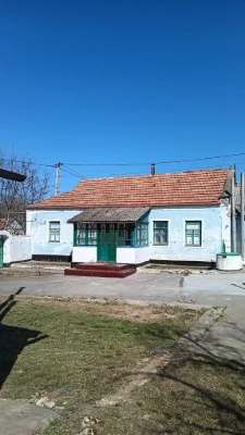 Продам дом ( р-н) болгарка срочно от власнека