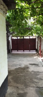 Продам 2-х этажный дом