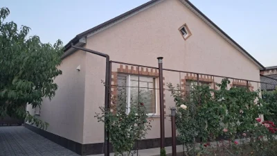 Гарний будинок з ремонтом