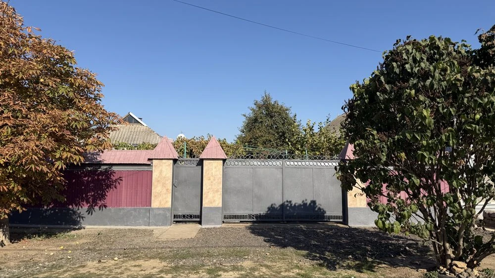 Продається терміново будинок в Новій Одесі(центр)