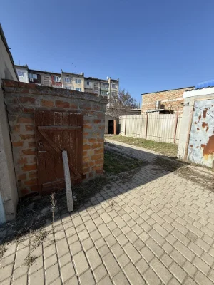 Продаж будинку зі всьма зручностями