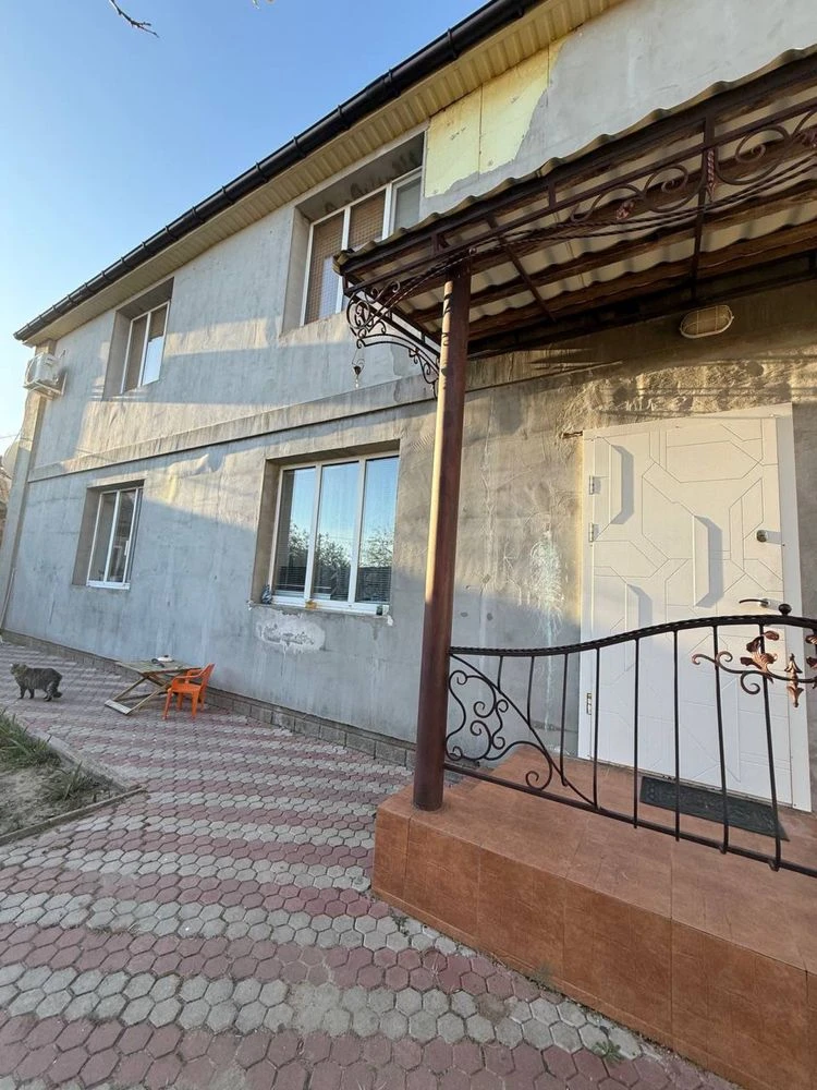 Продаж 2 поверхового будинку .Всі зручності.Меблі.Техніка.Су