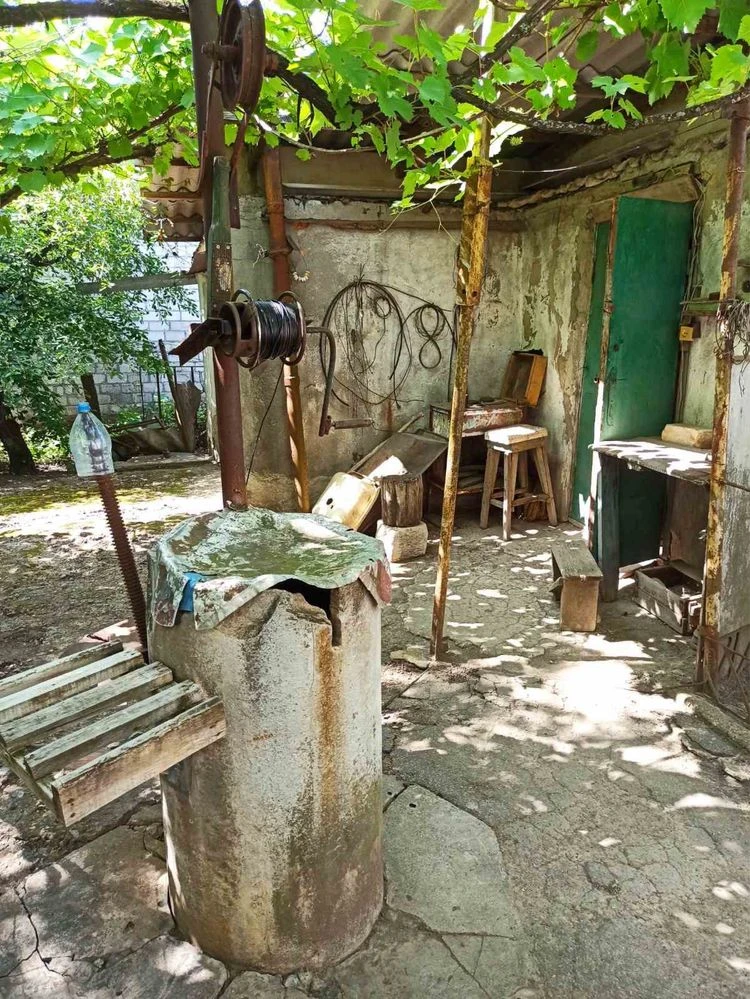 Продається 1/2 будинку