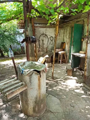 Продається 1/2 будинку