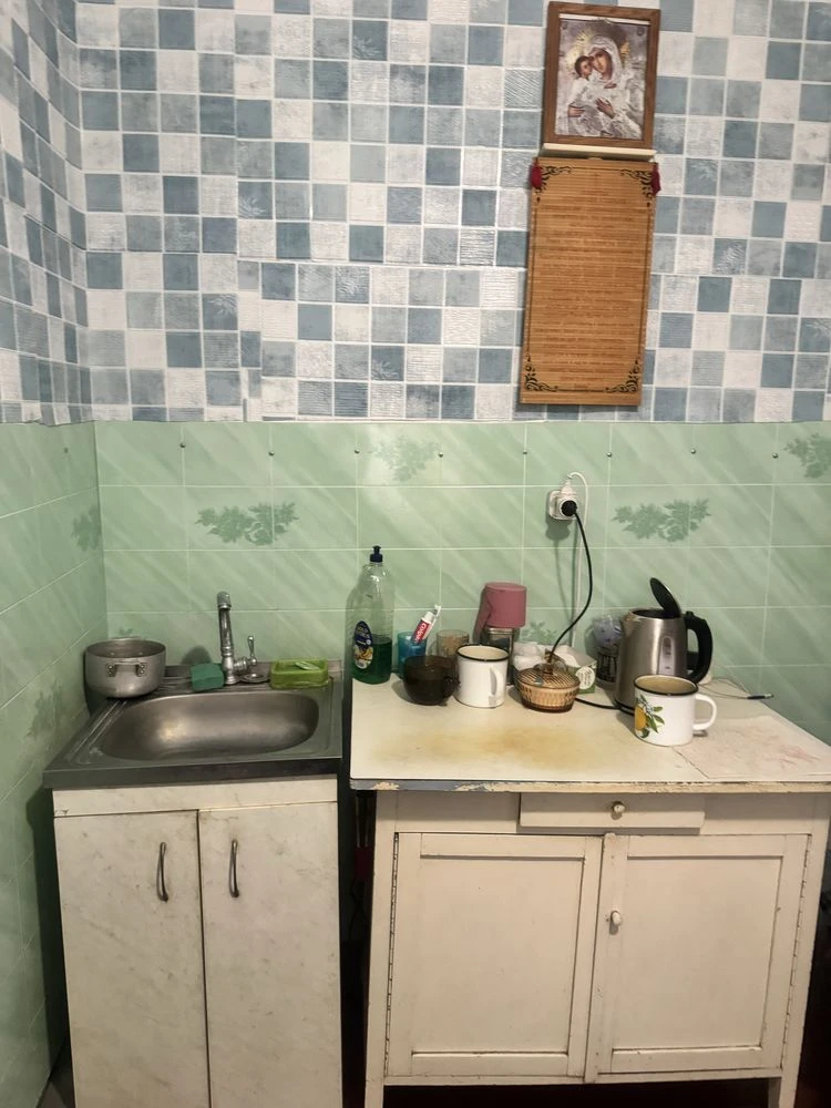 Продам 1/3  житлового будинку рн Автовокзалу
