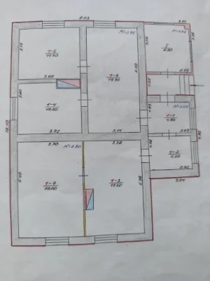 Продам будинок в районі 4 школи.Центральна вулиця міста - Ле