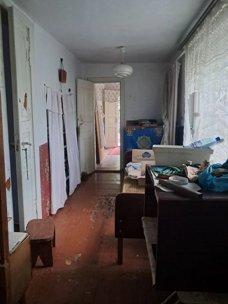 Продаю будинок  в районі коледжу