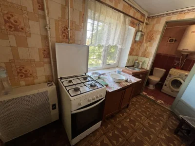Будинок на скалі 25 сотих землі