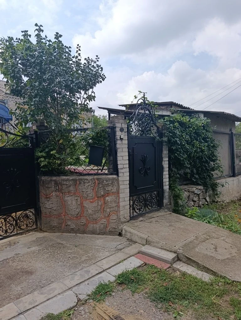 Продається будинок район ЦРБ