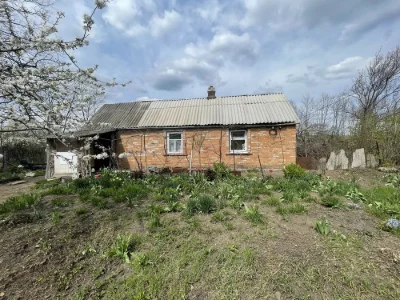 Времянка маленький будинок на Грензаводі