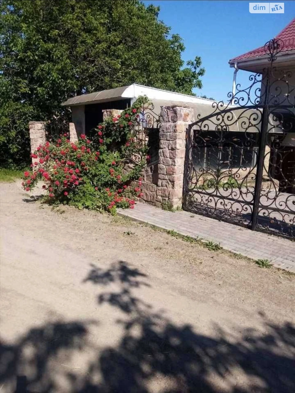 Продаж Дім