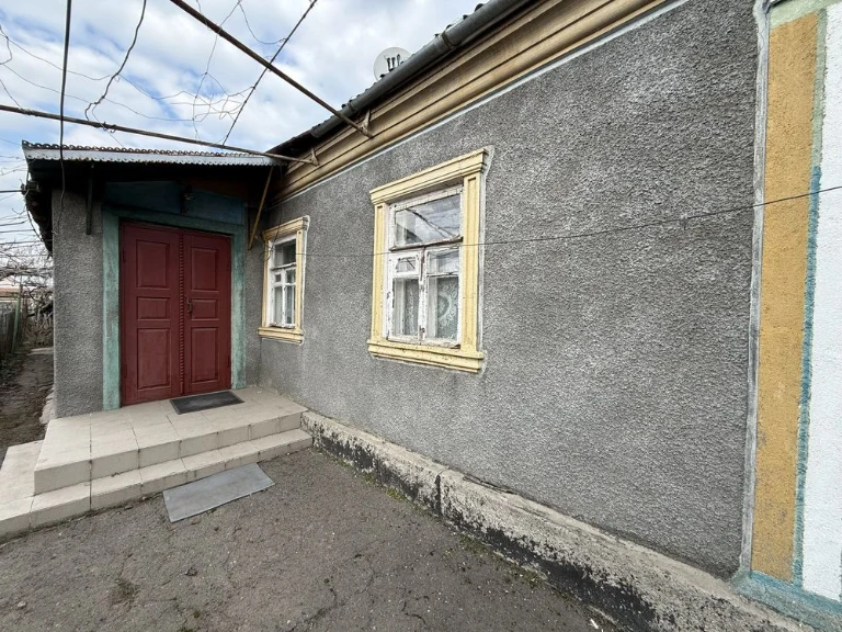 Продам великий будинок район коледжу