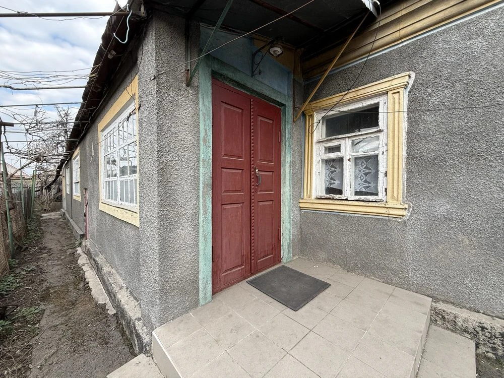 Продам великий будинок район коледжу