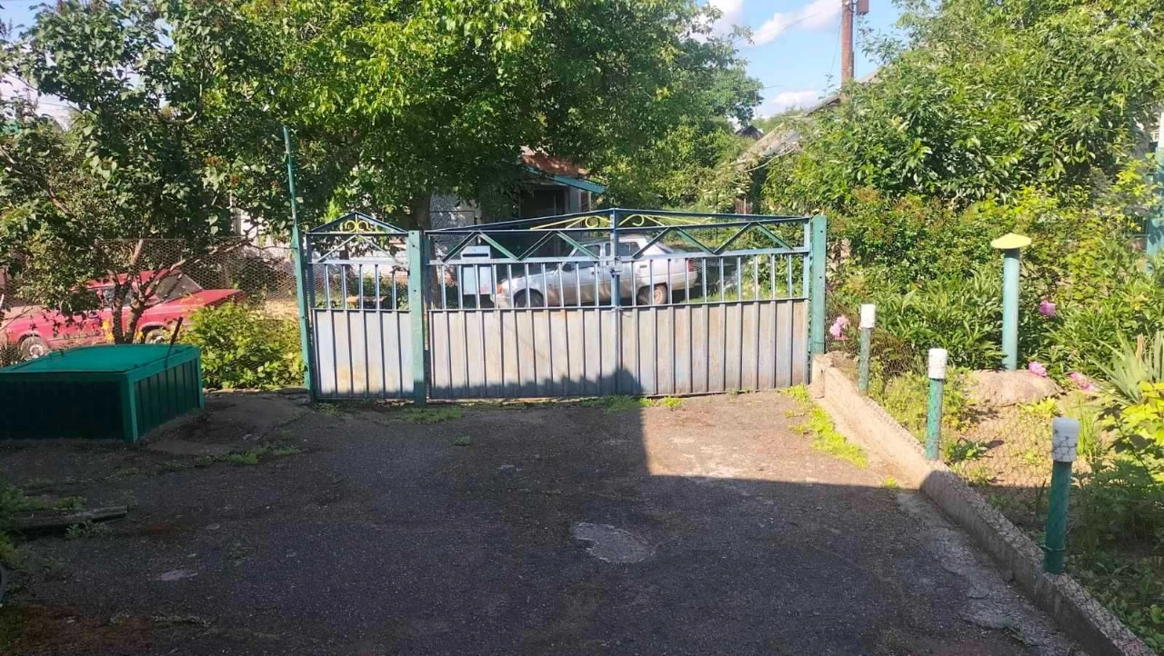 Продаж приватного будинку