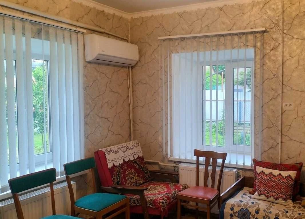 Продаж приватного будинку