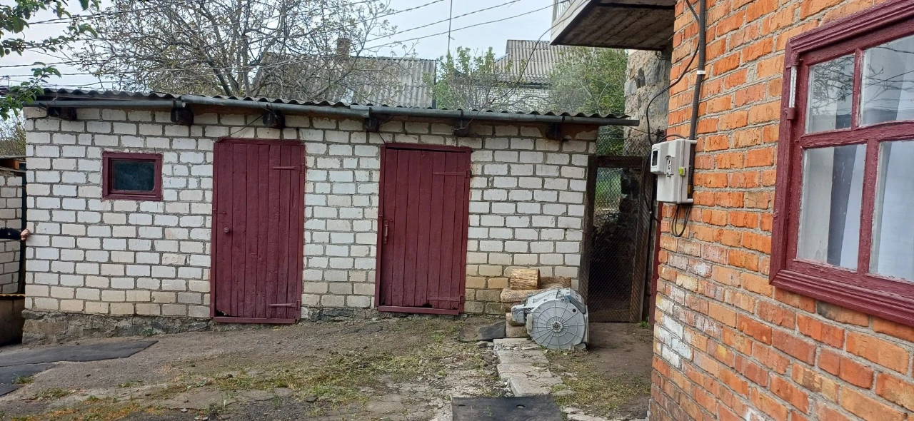 Продам 2х пов.будинок у ріки