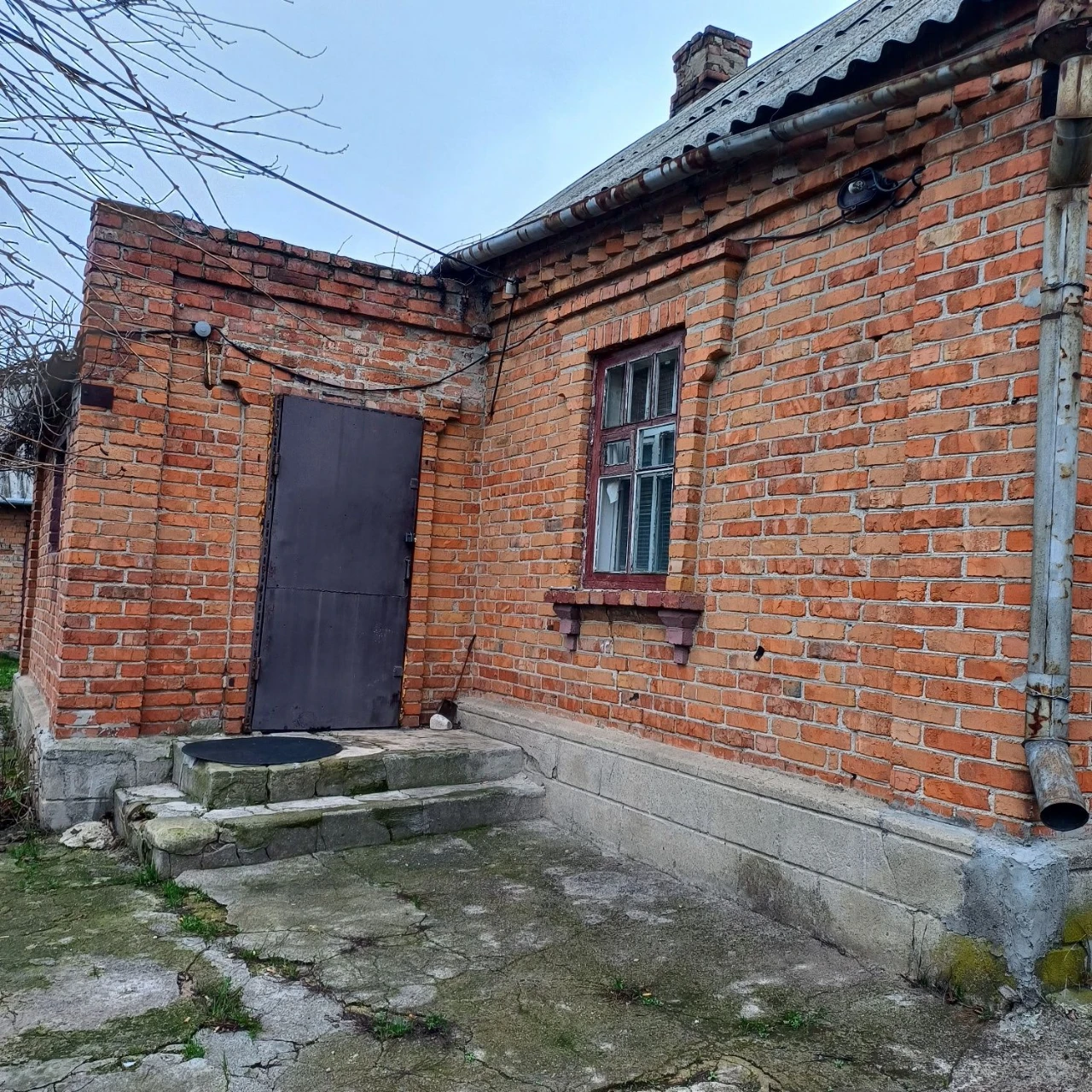 Продам будинок з пічним опаленням,район вулиці Автодорівська
