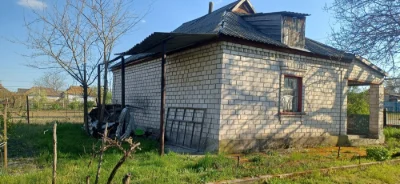 Продам будинок під ремонт