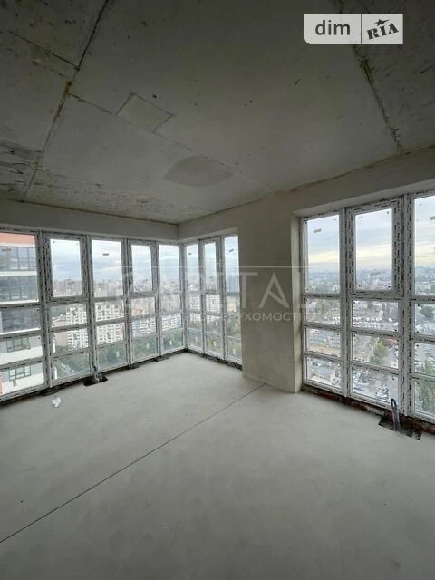 Sale of 5-room apartment 141 sq. m on Berezhanska Street 15 • ID 347