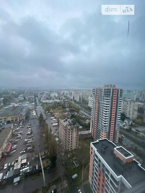 Sale of 5-room apartment 141 sq. m on Berezhanska Street 15 • ID 347