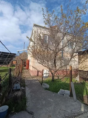 Продається двухповерховий будинок р-н Богопіль