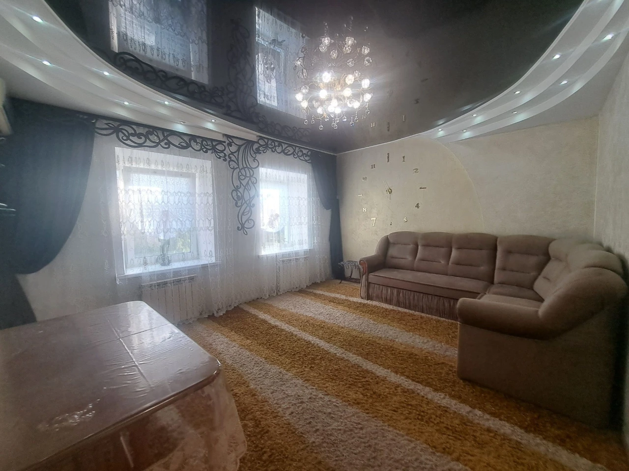 Увага! Ціну знижено !Продам будинок в районі 4 - школи