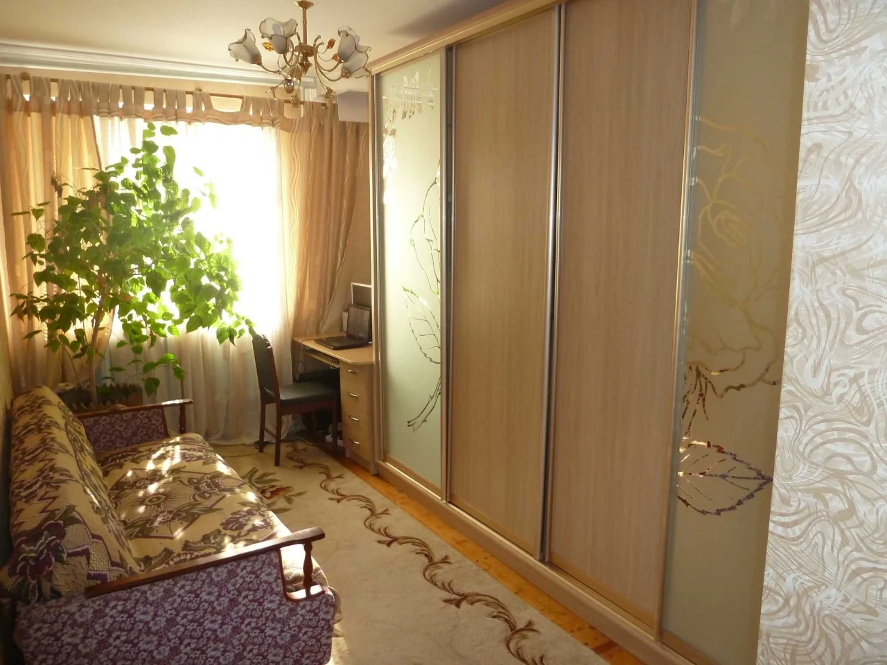 Срочная продажа! Капитальный 2-эт. дом 203 м² в г. Балта, Од