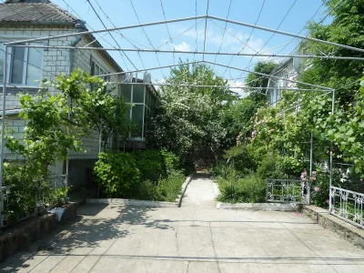 Срочная продажа! Капитальный 2-эт. дом 203 м² в г. Балта, Од