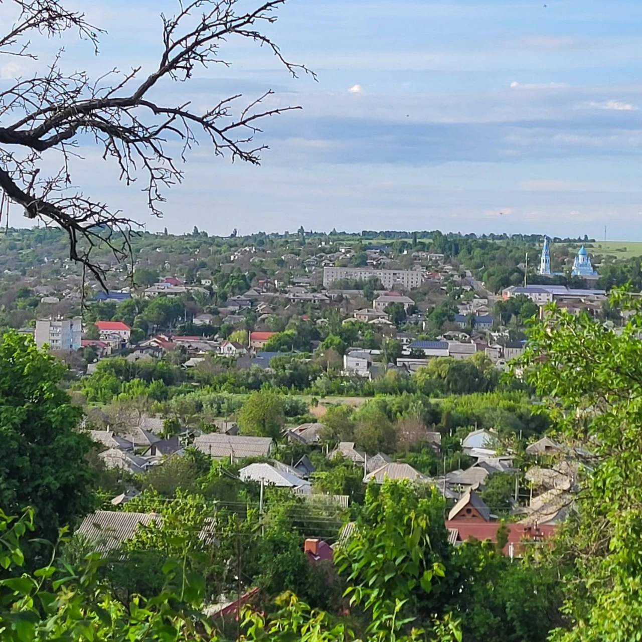 Продам домік врімянку в центрі міста.