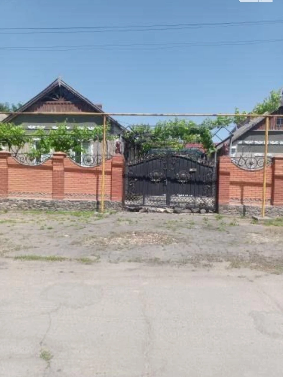 Продаж Дім