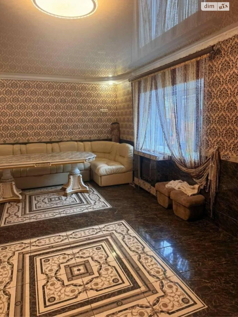 Продаж Дім
